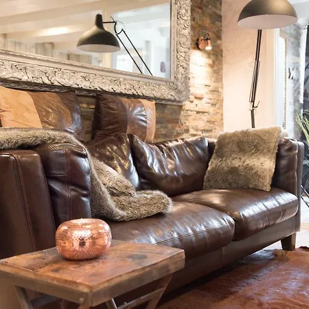 Apartment Old Style City *
